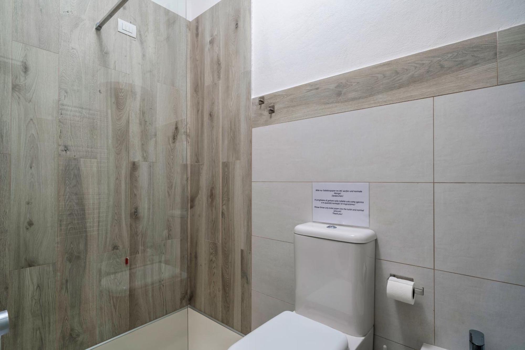 Casa Lugana 15 - Monolocale Con Piscina Fronte Lago Сірміоне Екстер'єр фото